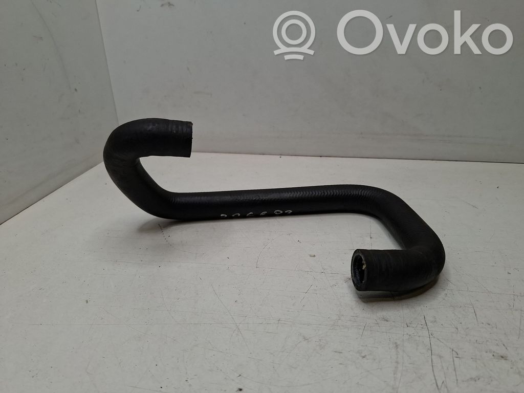 BMW X3 E83 Engine coolant pipe/hose 