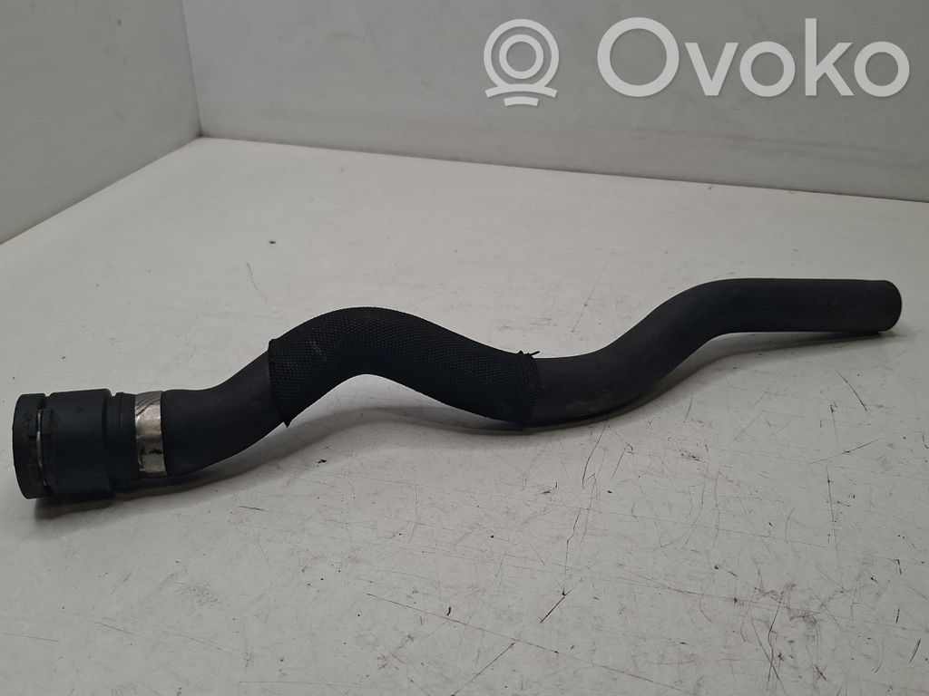 BMW 5 E39 Engine coolant pipe/hose 