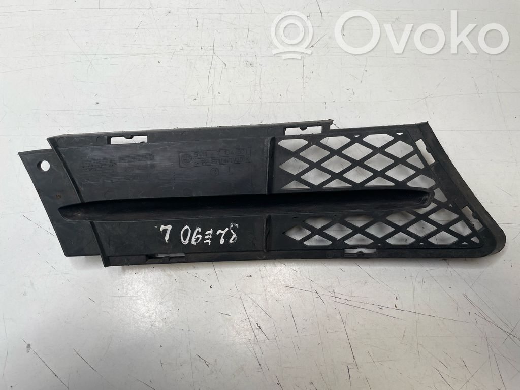 BMW 3 E90 E91 Front bumper lower grill 