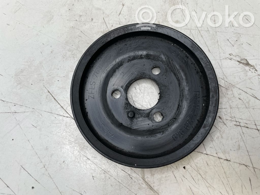 BMW X5 E53 Power steering pump pulley 