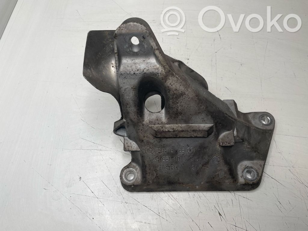 Engine mounting bracket   24168110,6765004