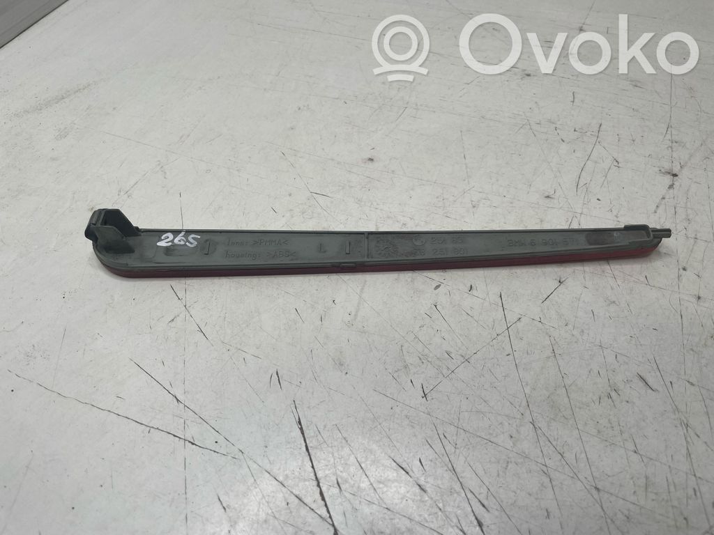 BMW X5 E53 Reflector spate 