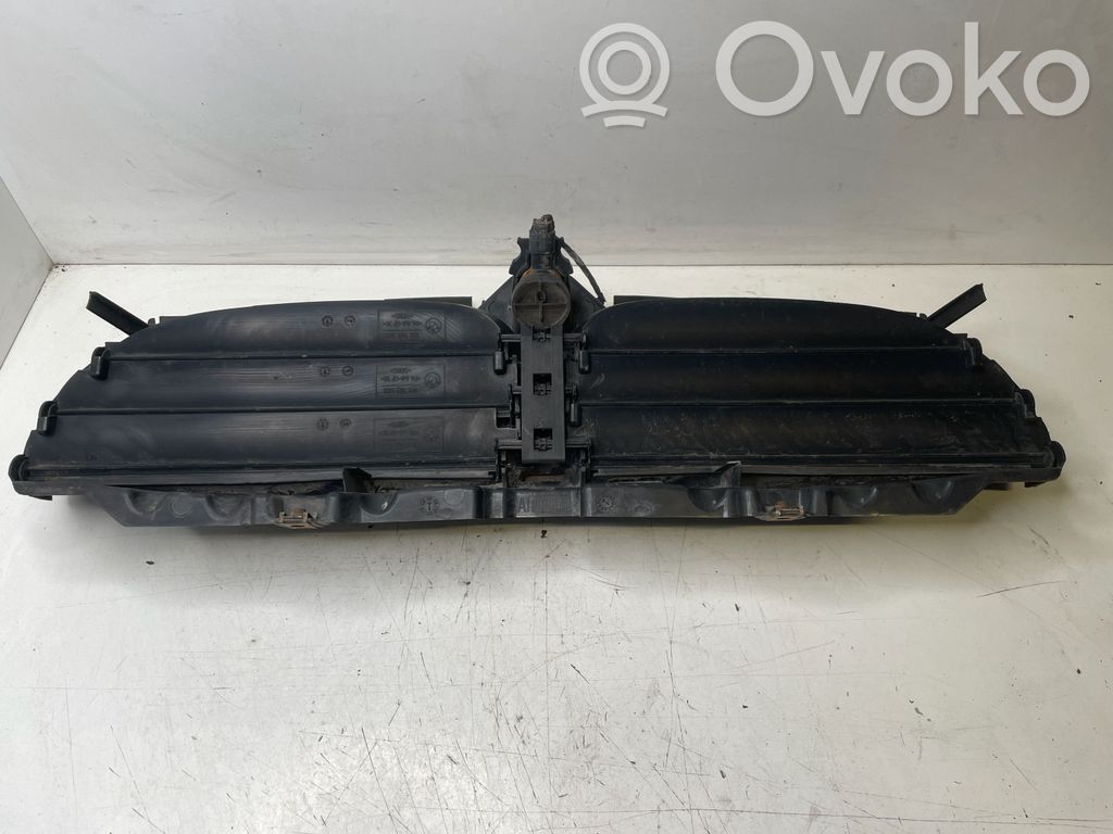 BMW 5 E60 E61 Lufteinlass Luftführung 