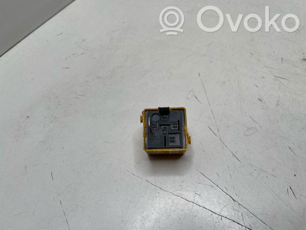 BMW X5 E53 Other relay 