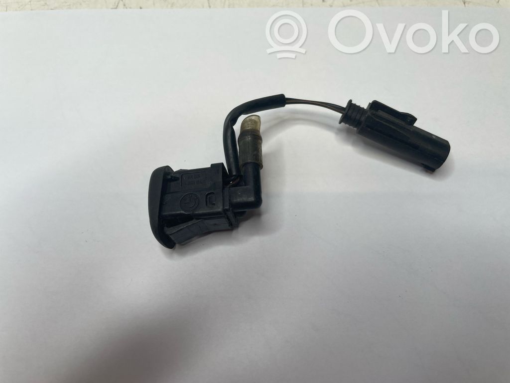BMW 5 E39 Buse de lave-glace 