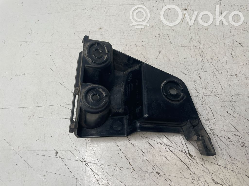 BMW X3 E83 Rear bumper mounting bracket 