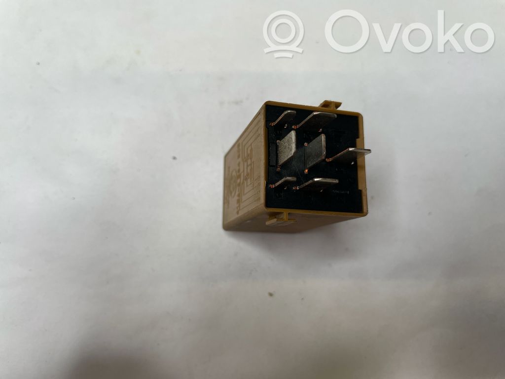 BMW 5 E60 E61 Relé de control de ventana 