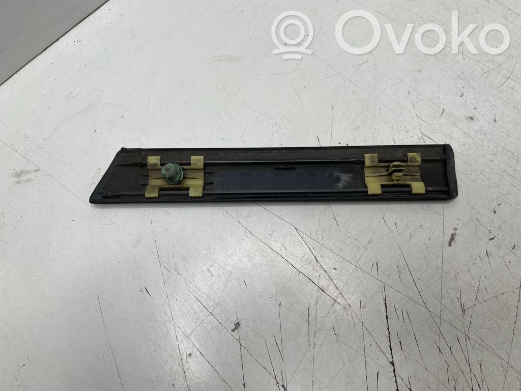 BMW 5 E39 Rivestimento parafango (modanatura) 