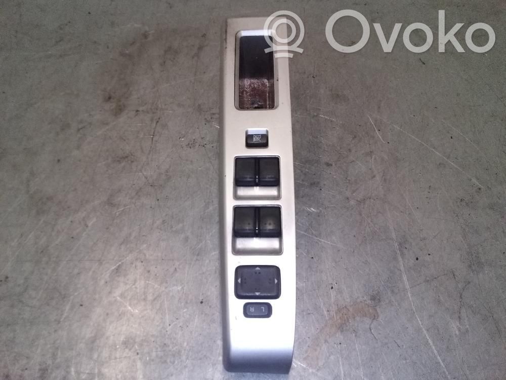 Electric window control switch   CC65684L6