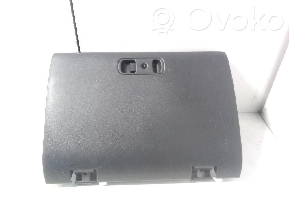 Guantera   MB892319