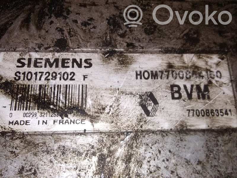 Renault Clio I Centralina/modulo del motore 