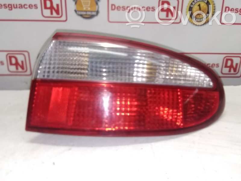 Daewoo Lanos Luz trasera/de freno 