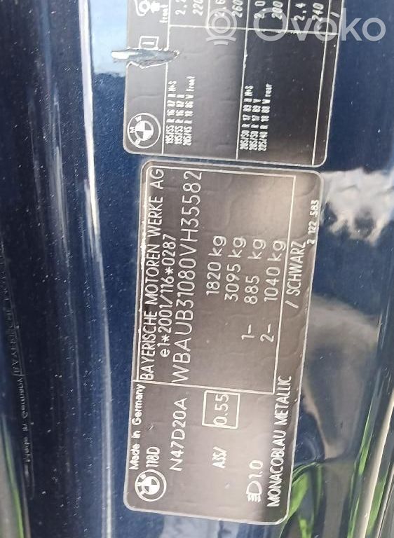 BMW 1 E82 E88 Moldura del faldón lateral 