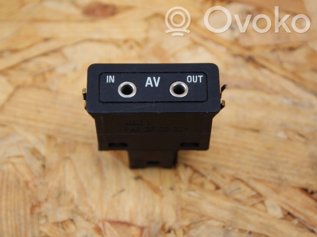 Tailgate/trunk/boot open switch   8363346,8363346