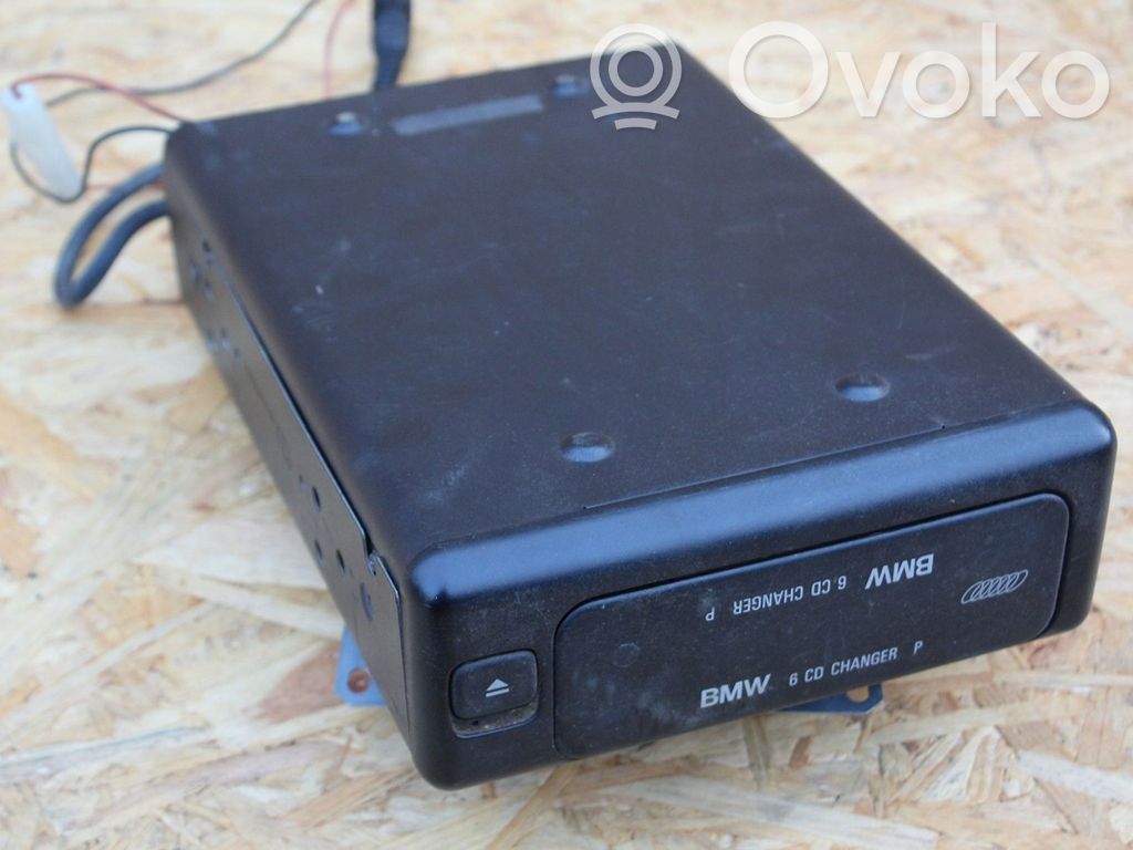 CD/DVD changer   8361058