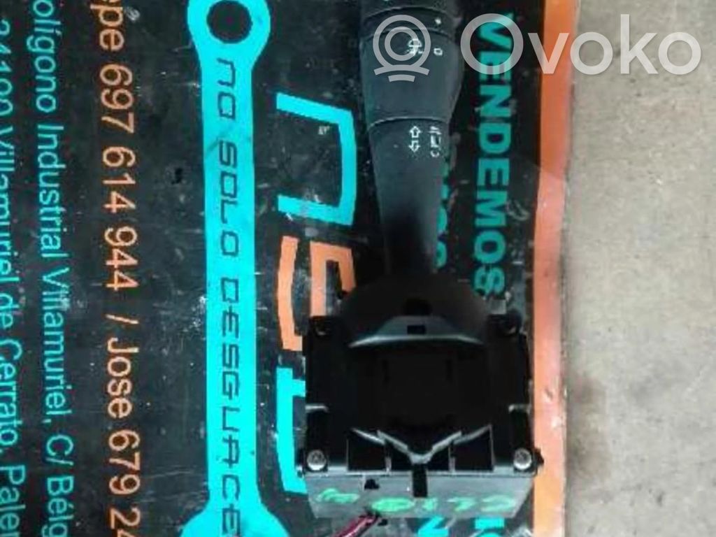 Renault Clio III Light switch 