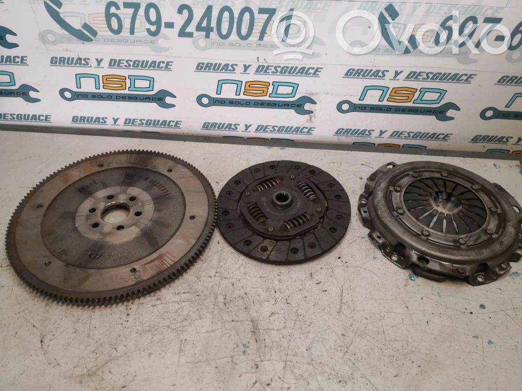 Opel Corsa D Kit ambreiaj 