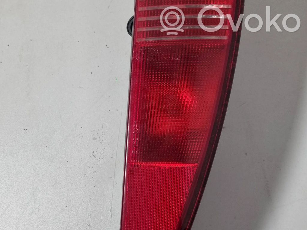 Rear/tail lights   2549