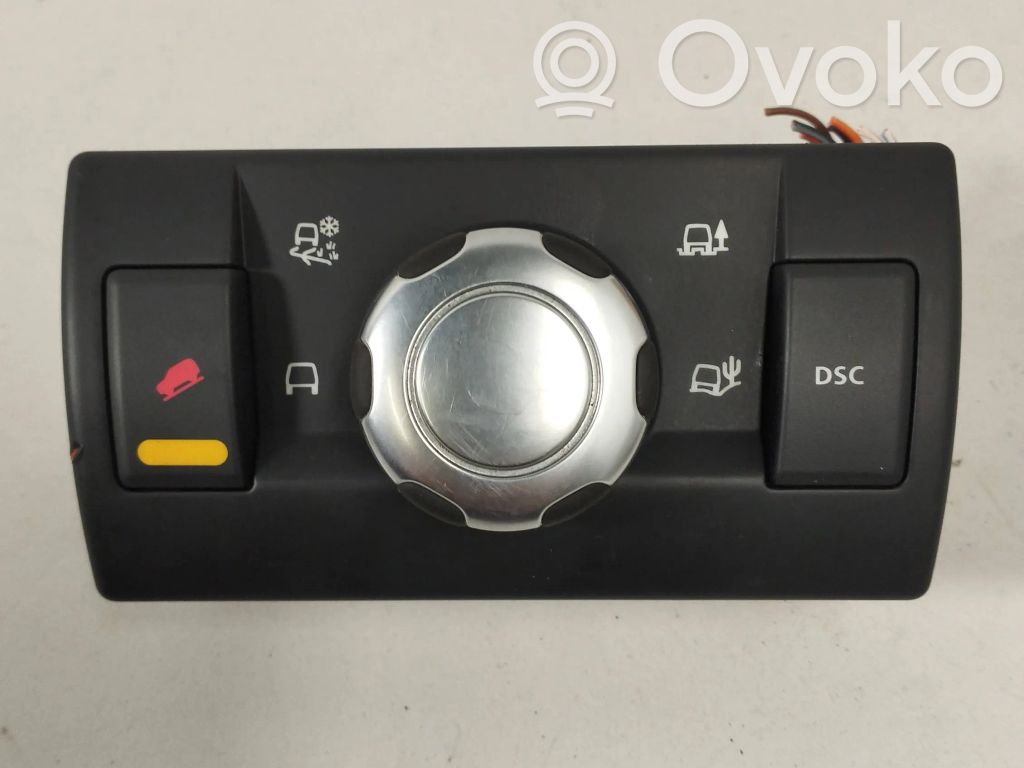 Land Rover Freelander 2 - LR2 Differential lock switch 