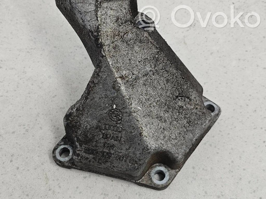 Engine mounting bracket   8D0199307G
