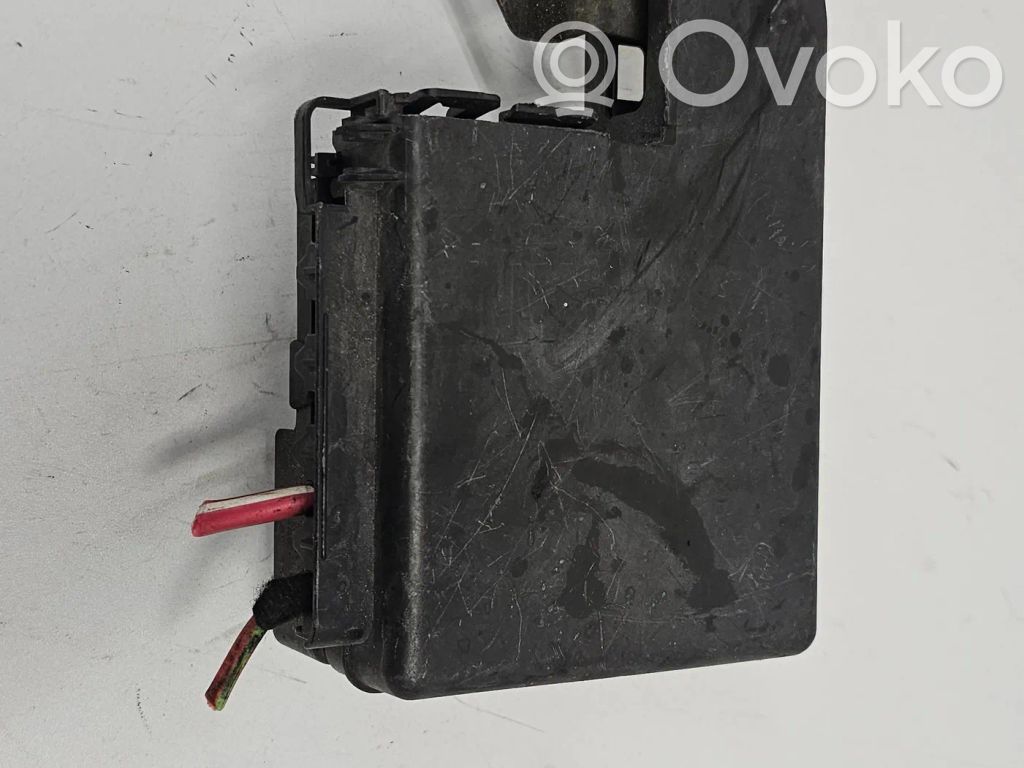 Opel Corsa D Juego de caja de fusibles 