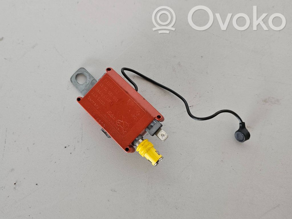Renault Laguna II Antenos stiprintuvas 