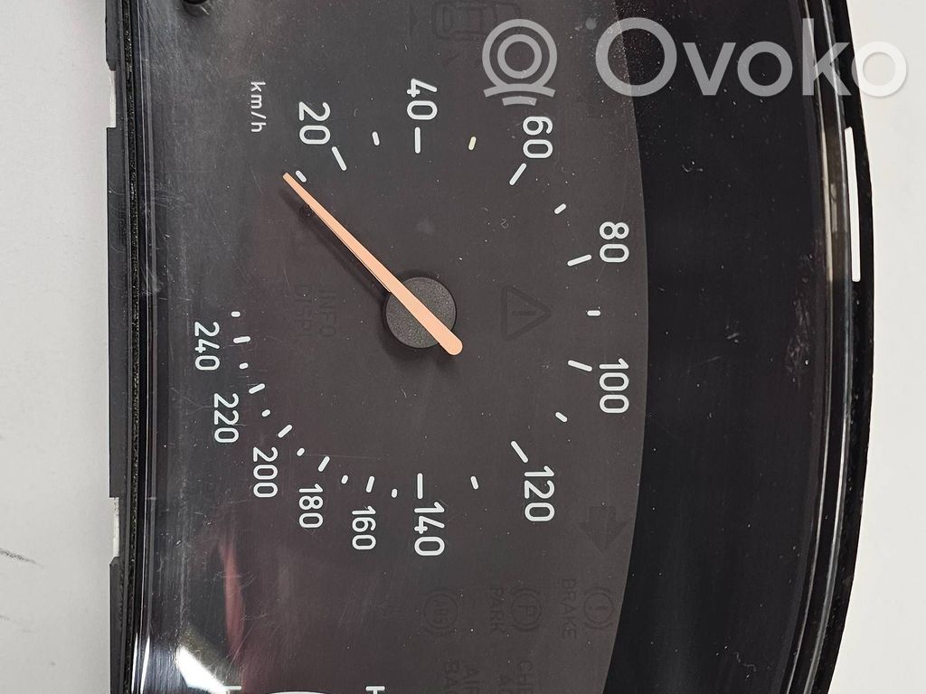 Saab 9-5 Speedometer (instrument cluster) 