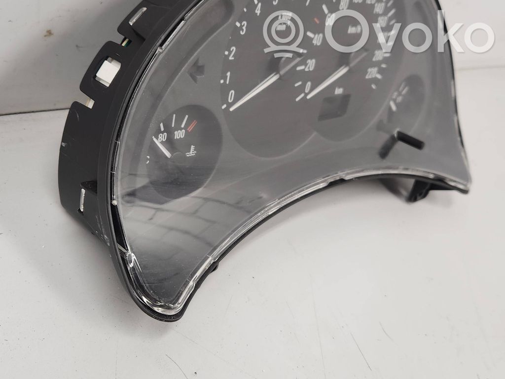Opel Corsa C Speedometer (instrument cluster) 
