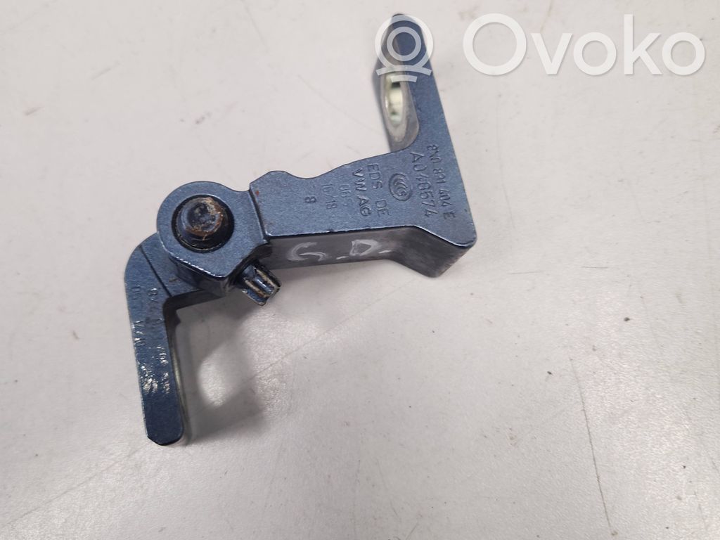 Volkswagen PASSAT B8 Rear door upper hinge 