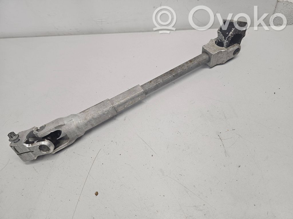 Steering column universal joint   6769157,080210