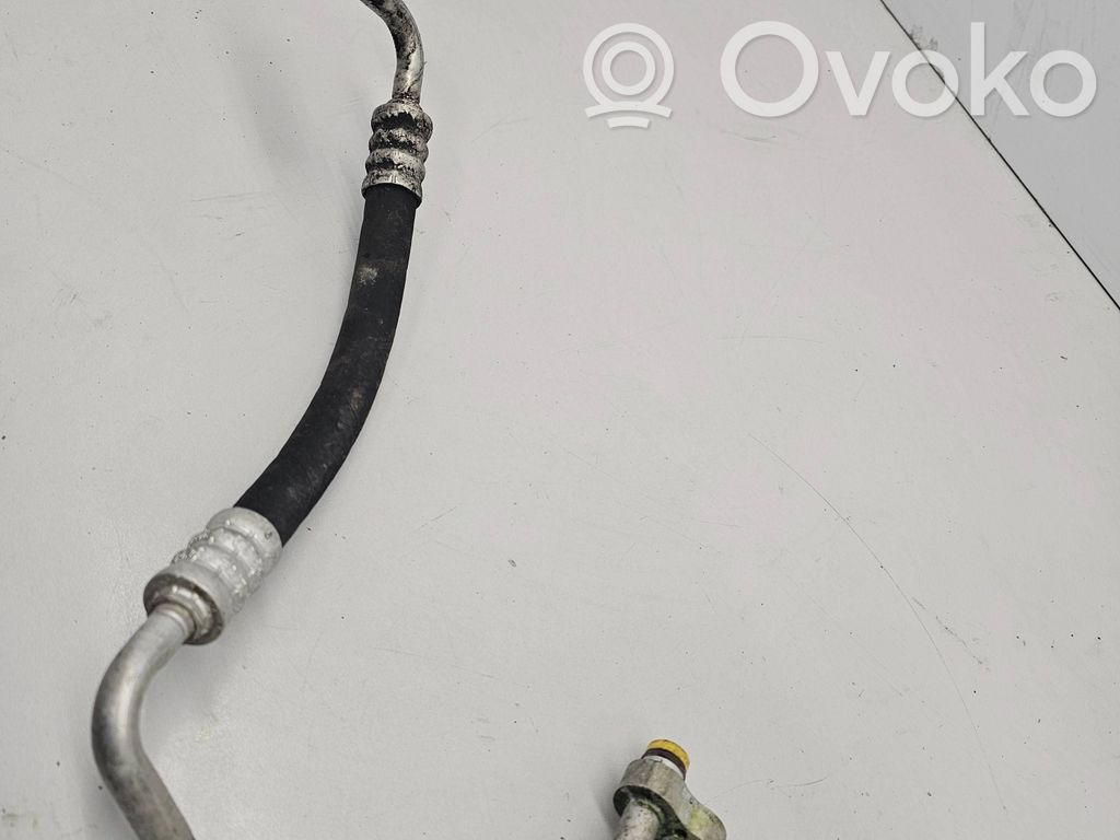 BMW 5 E60 E61 Klimaleitung / Klimaschlauch 