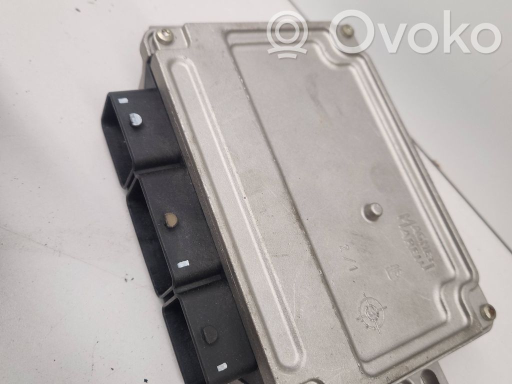 Peugeot 407 Engine control unit/module 