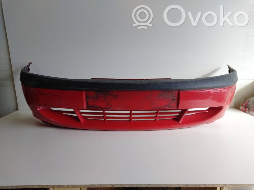 Ford Fiesta Parachoques delantero 