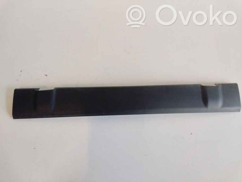 Tailgate/trunk upper cover trim   7061400,5285061M