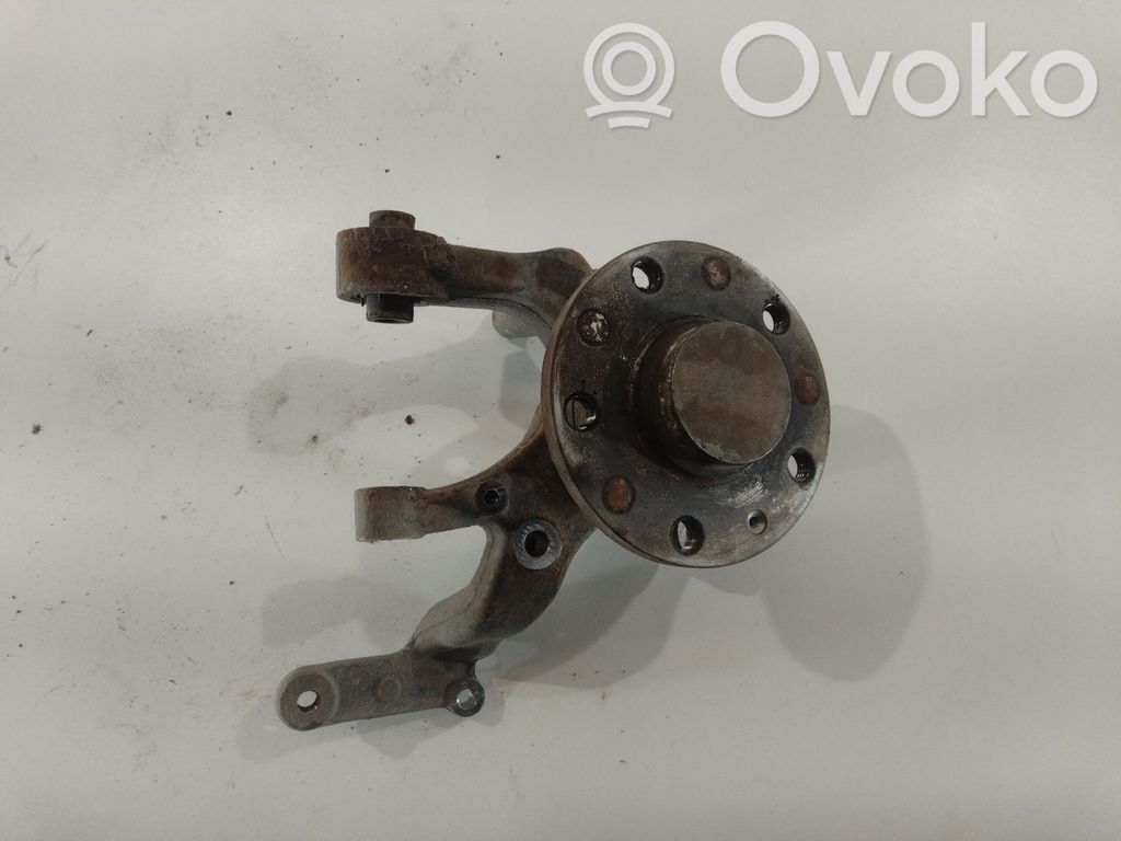 Volkswagen Golf VI Zwrotnica koła tylnego 