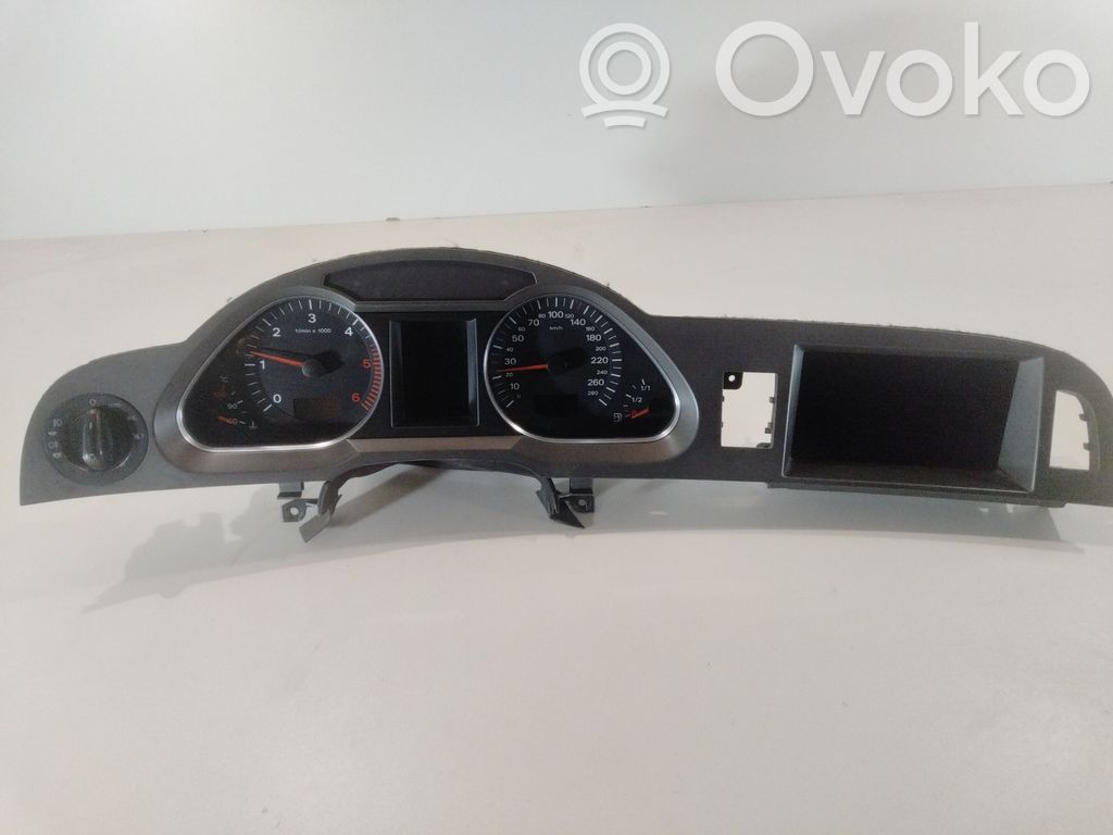 Audi A6 S6 C6 4F Speedometer (instrument cluster) 