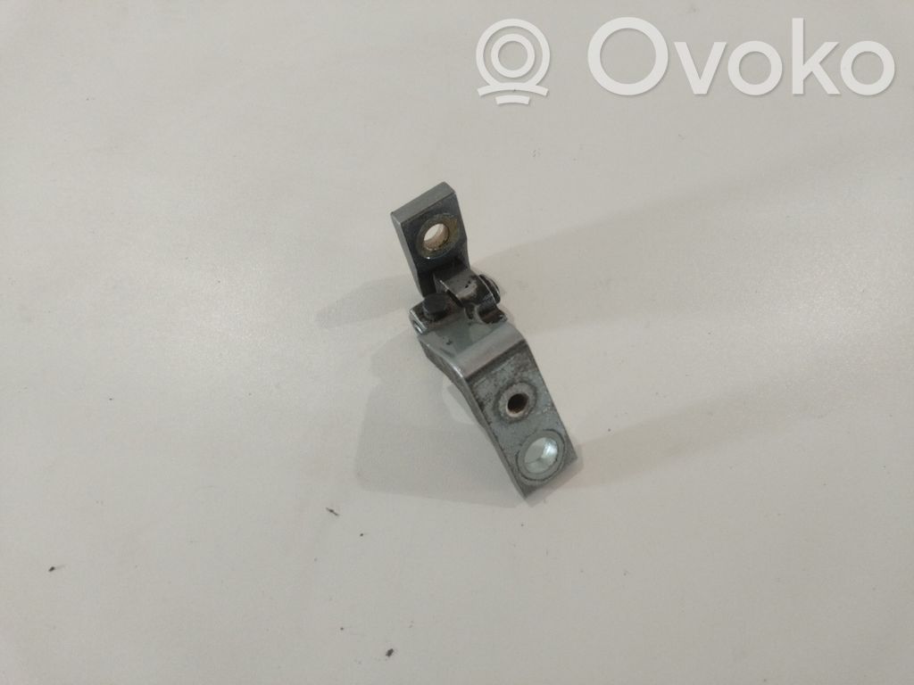 Audi A6 S6 C6 4F Front door upper hinge 