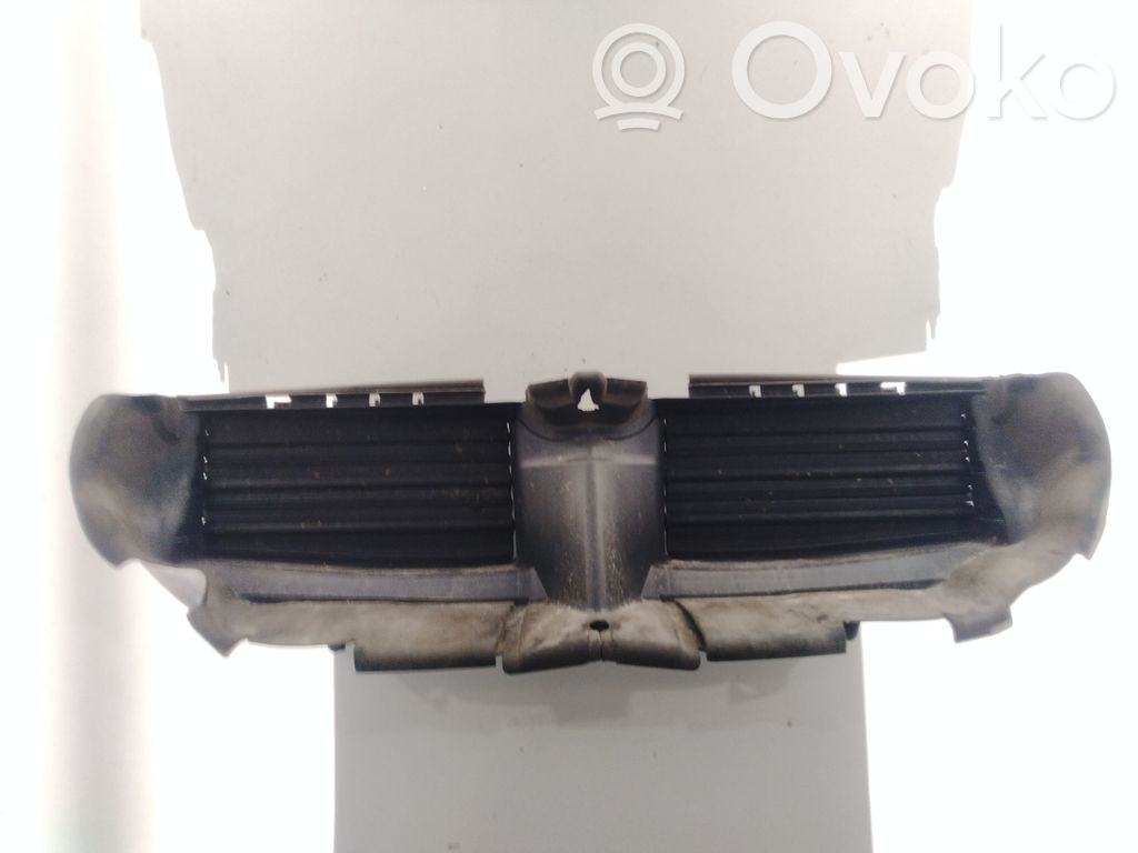 BMW 3 E90 E91 Intercooler air guide/duct channel 