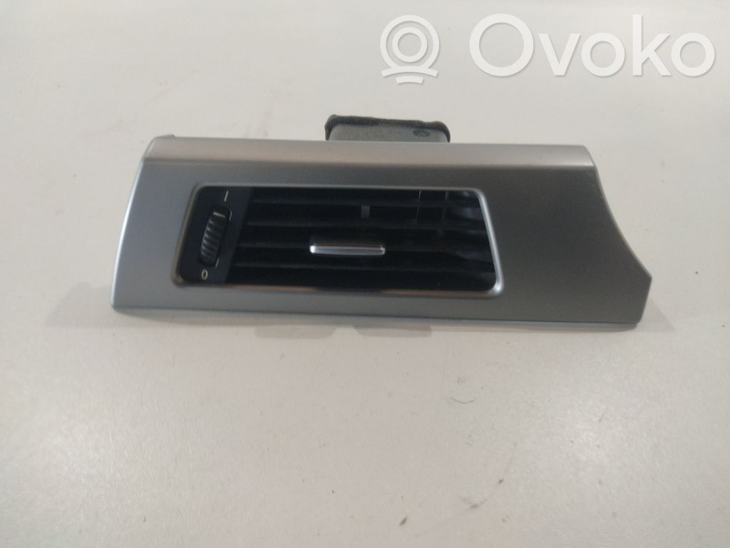 Šoninės oro grotelės   144821,9151165,E3222W