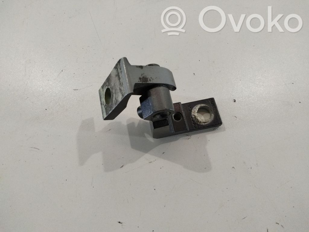 Audi A6 S6 C6 4F Front door upper hinge 