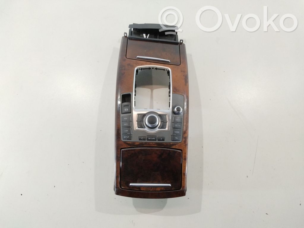 Centrālā konsole   4F1864261,P0103820,T0021886