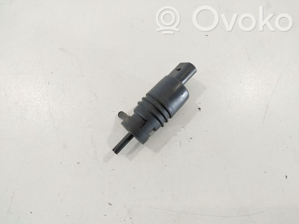 BMW 5 F10 F11 Pompă spălător parbriz 