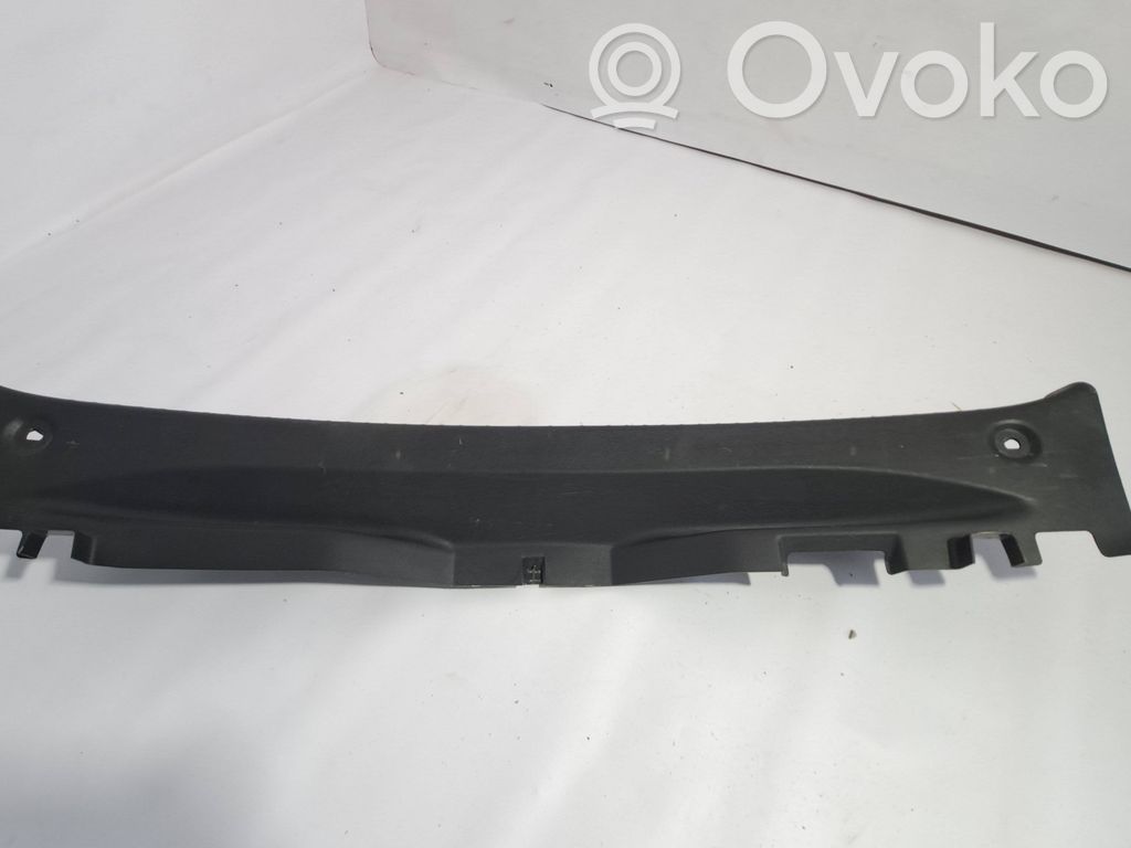 Nissan Qashqai Osłona pasa bagażnika 