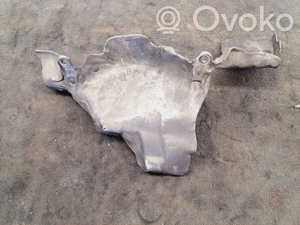 Volvo V50 Exhaust heat shield 