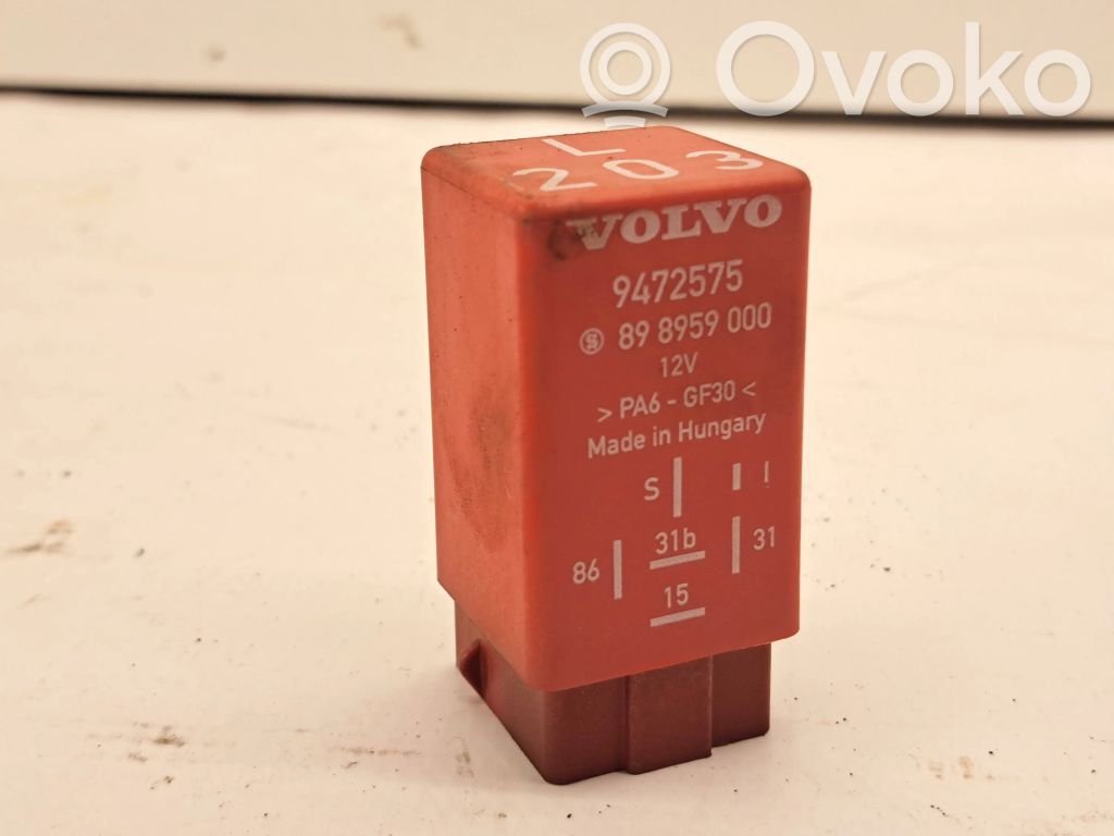 Volvo S70  V70  V70 XC Window wiper relay 
