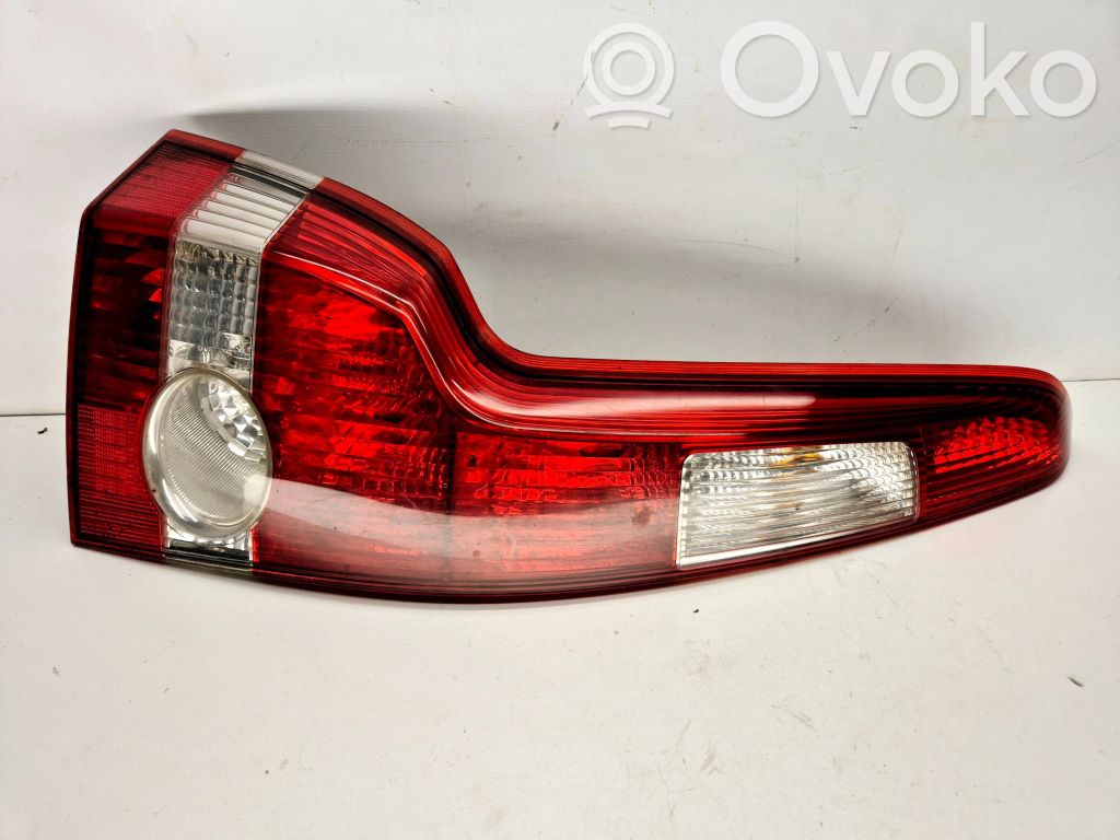Volvo V50 Galinis žibintas kėbule 