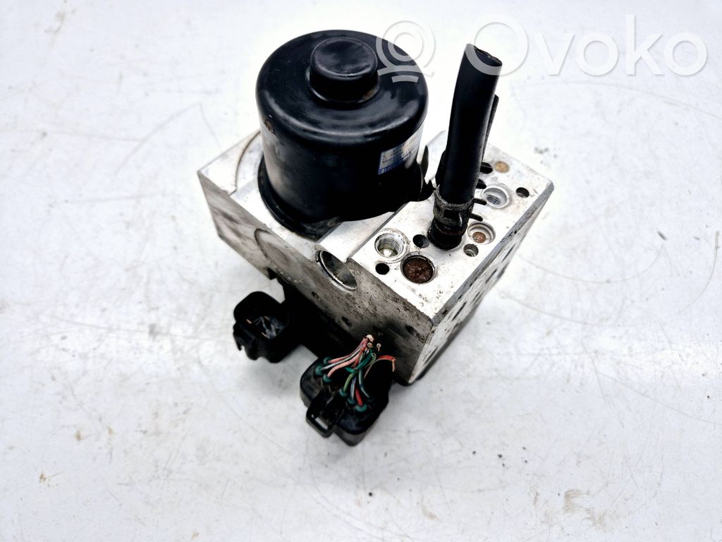Lexus IS 200-300 Bomba de ABS 