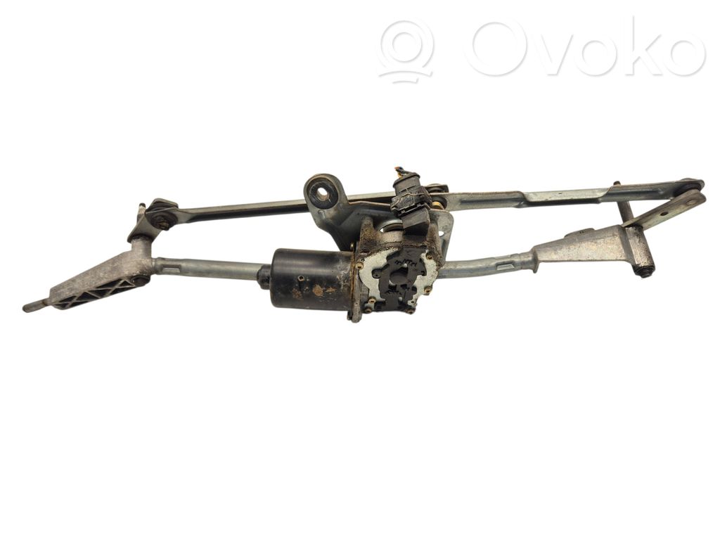 Volvo XC70 Front wiper linkage and motor 