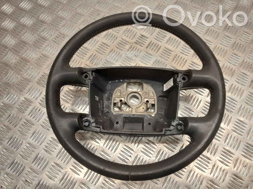Volkswagen Touareg I Stūre 