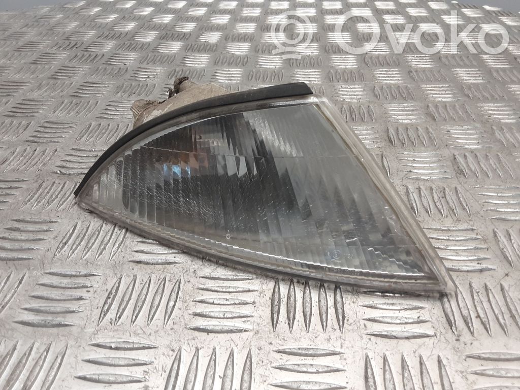 Mitsubishi Carisma Front indicator light 
